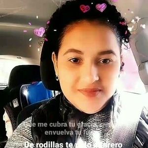 Meet your Posher, Alejandra